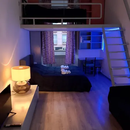 Daire Casati Modern Two-room Corso Buenos Aires