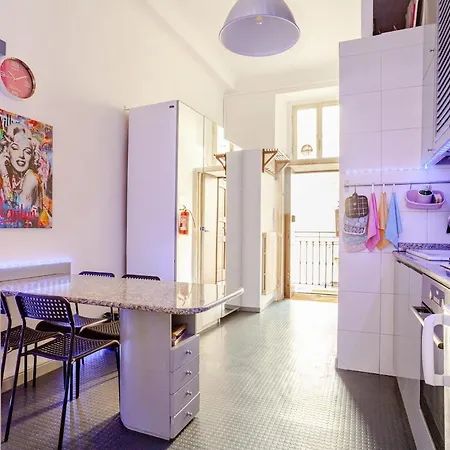 Casati Modern Two-room Corso Buenos Aires Daire Milano