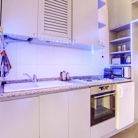 Daire Casati Modern Two-room Corso Buenos Aires Milano